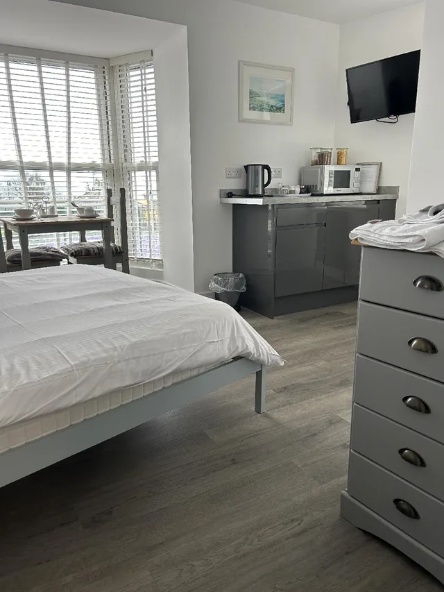 غرفة بسرير كينج، Duporth Guest House 1/1