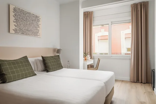 Standard, Twin Beds, Hotel Margarit 2/6