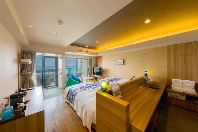 Twin Beds, Ocean View, Outdoor Bath، Ryukyu Onsen Senagajima Hotel 1/2