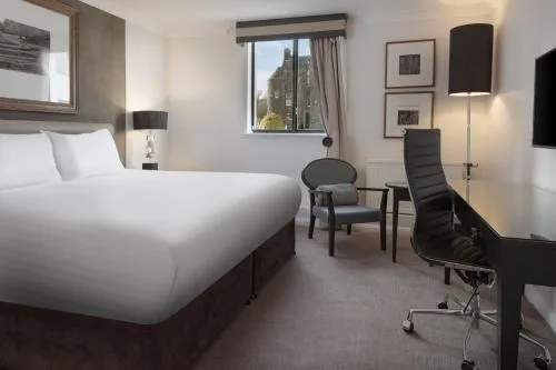 غرفة سوبيريور عائلية بسرير مزدوج مع أريكة، The Landmark Hotel & SPA Leisure Club Dundee By Sunday 1/1