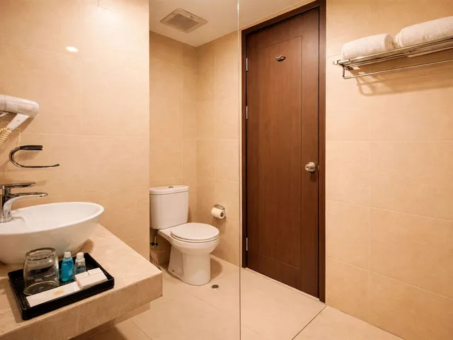 غرفة ديلوكس بسريرين منفصلين، Nevada Ketapang Hotel (Formely Asana Nevada Ketapang) 5/6