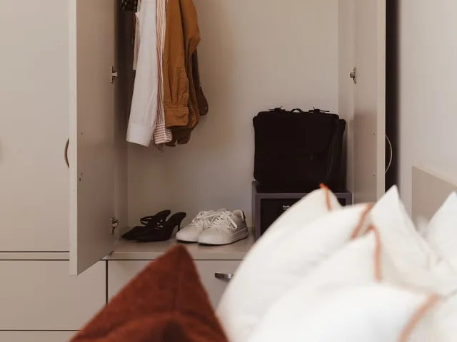 Courtyard, Studio, Apartment, Queen Bed، ABODE NARRABUNDAH 5/9