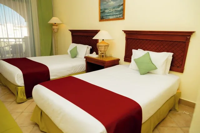 غرفة قياسية مفردة بسريرين منفصلين، Sun and Sea Hotel 2/2