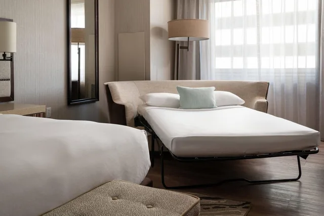 Room, 2 Queen Beds, Salt Lake City Marriott City Center 6/9