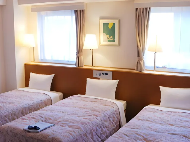 غرفة قياسية ثلاثية بثلاثة أسرّة، Business Hotel Nissei 1/1