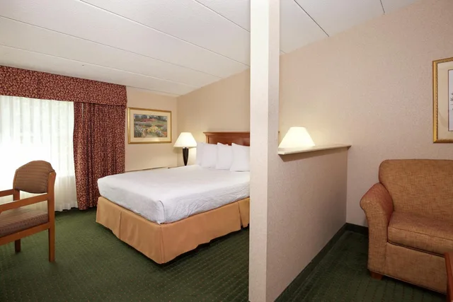 غرفة بسرير كوين، White River Inn and Suites 1/6