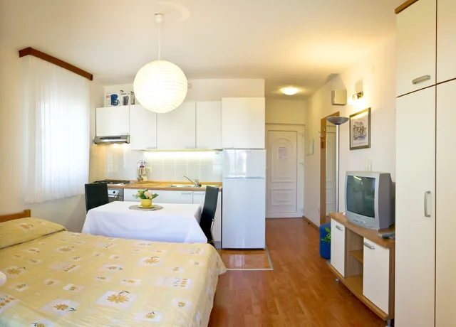 استوديو سوبيريور بسرير مزدوج بإطلالة على البحر بمطبخ، Villa Midea 3/7