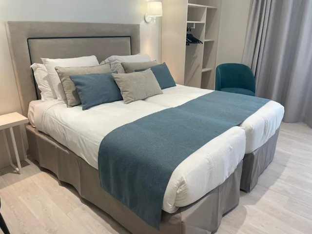 غرفة سوبيريور بسرير كوين، Kyriad Saumur Centre 8/10