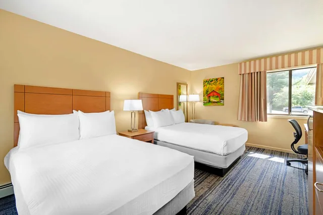 غرفة بسريرين مزدوجين، Best Western Inn & Suites Rutland-Killington 1/6