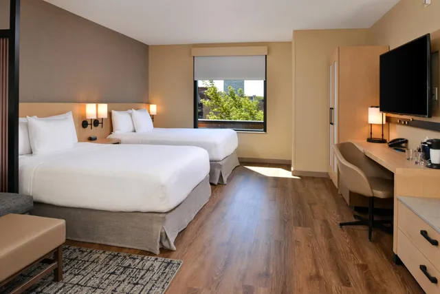 غرفة بسريرين كوين، Hyatt Place Chicago Wicker Park 2/4