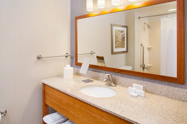 غرفة بسريرين مزدوجين، Courtyard by Marriott Atlantic City Beach Block 4/17