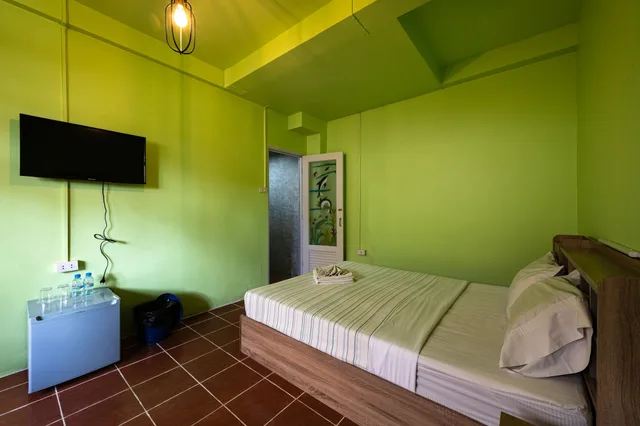 غرفة سوبيريور بسرير مزدوج، myPatong Social Hostel 1/4