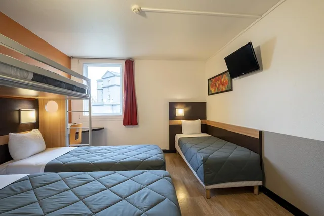 غرفة قياسية بأربعة أسرّة، Premiere Classe Roissy - Aeroport Charles De Gaulle 1/7
