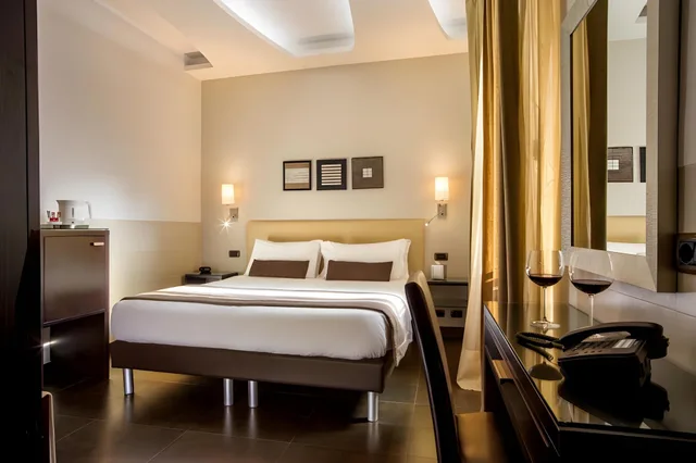 Room, French Bed, Small، Basilio 55 Rome 1/1