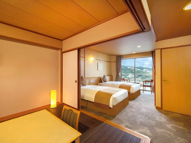 غرفة يابانية غربية سوبيريور بسريرين منفصلين، Kamenoi Hotel Atami 1/1