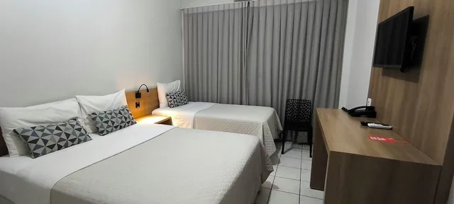 غرفة عائلية ثلاثية بسرير مزدوج وسرير فردي، Abudi Hotel 1/10