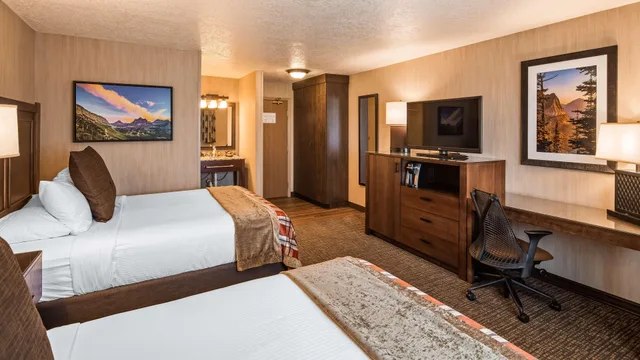 غرفة بسريرين كوين يُسمح فيها بالحيوانات الأليفة، Best Western Plus Flathead Lake Inn And Suites 1/4