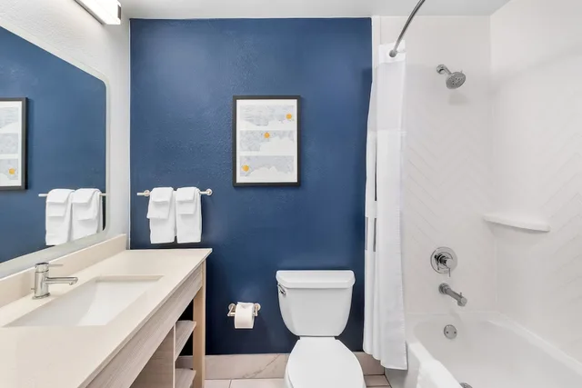 Suite, Multiple Beds، Best Western Premier I-95 Savannah Airport/ Pooler West 9/9
