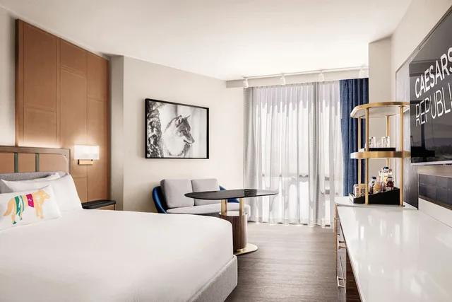 Renovated, Premium, King Bed، Caesars Republic Lake Tahoe 1/8