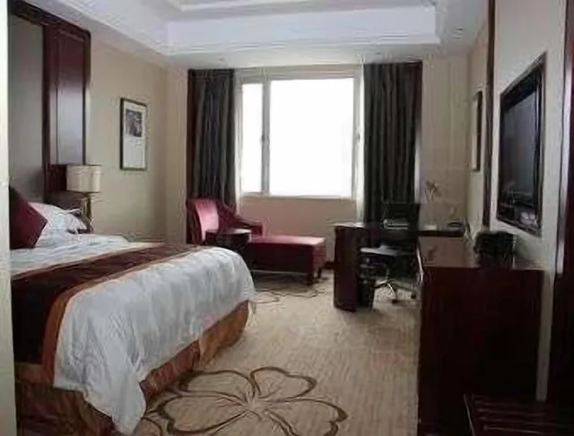 غرفة بسرير كينج بإطلالة على المدينة، Ramada Plaza by Wyndham Shaoguan City Centre 1/5