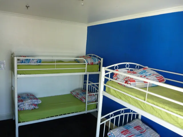 سكن مشترك مختلط بأربعة أسرّة، Adelaide Travellers Inn 1/1