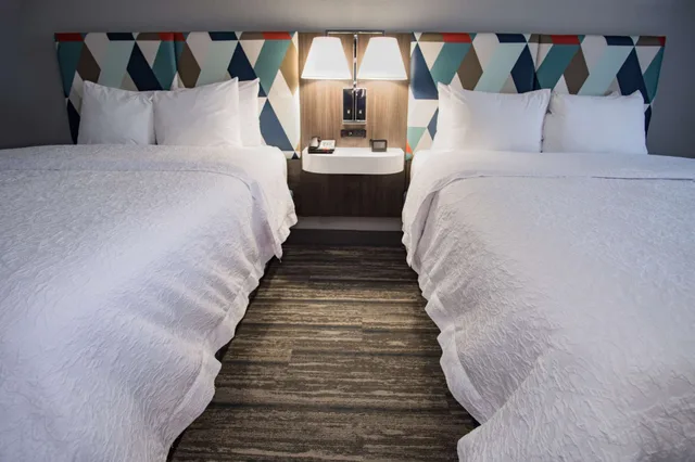 غرفة بسريرين كوين، Hampton Inn Oklahoma City/Yukon 3/6