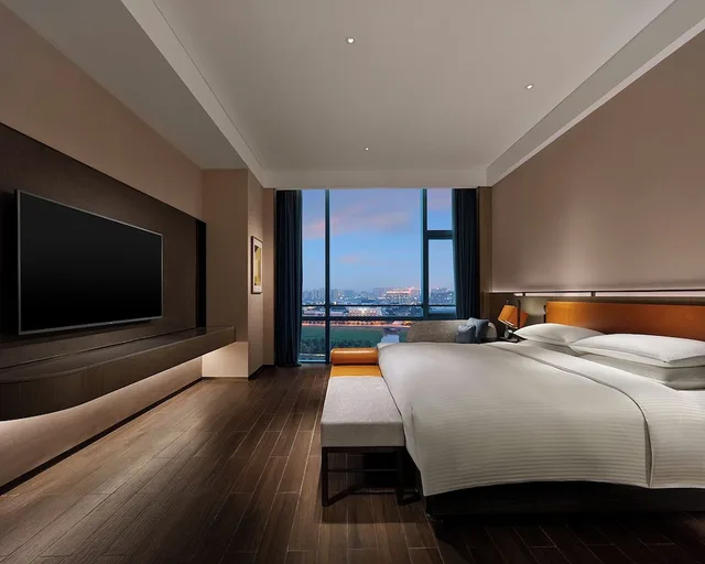 Regency, Suite, King Bed، Hyatt Regency Shanghai Songjiang 1/6