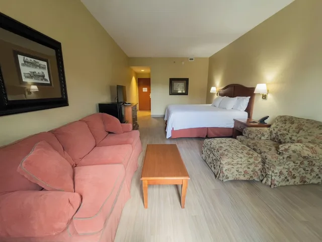 غرفة إليت مفردة بسرير كينج، Spark by Hilton Tuscumbia Muscle Shoals 1/3