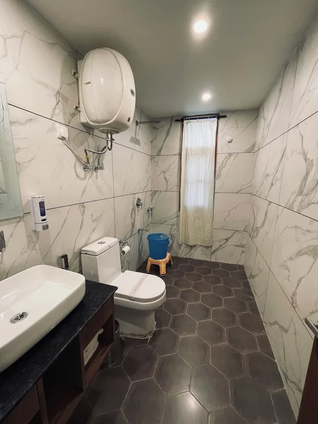 Superior, King Bed, Valley View، Hotel Himalayan Escape 4/4