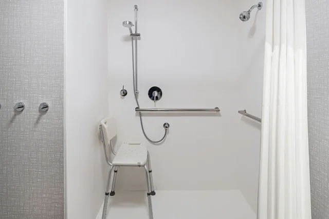 غرفة بسرير كينج لذوي الإعاقة، Hampton Inn Richmond Mechanicsville 5/5