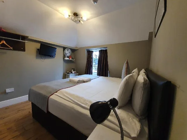 Double Room Ensuite، Ebury House Hotel 1/1
