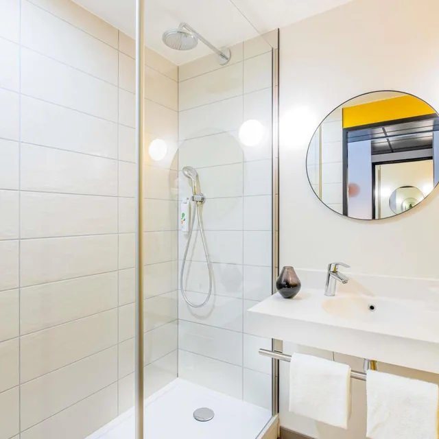 جناح عائلي بسرير مزدوج، Ibis Styles Paris Meteor Avenue D'italie 5/8
