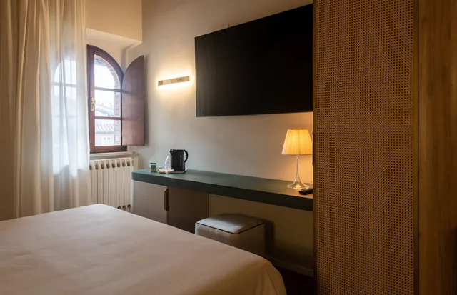 غرفة ديلوكس بسرير كوين بحوض استحمام، Hotel Gattapone 1/4