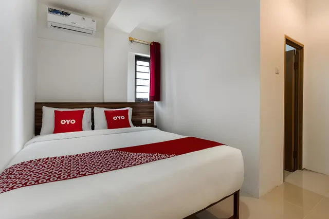 غرفة بسرير مزدوج، Super OYO Capital O 3463 Cimahi Guest House 1/1