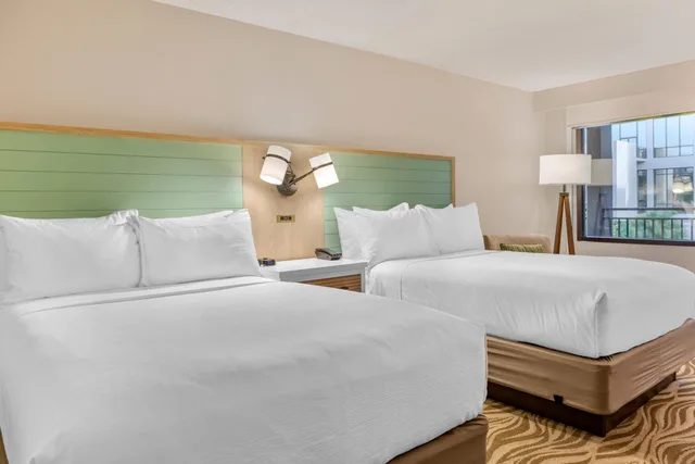 Standard Room 2 Double Beds, Wyndham Garden Lake Buena Vista Disney Springs Resort 2/10
