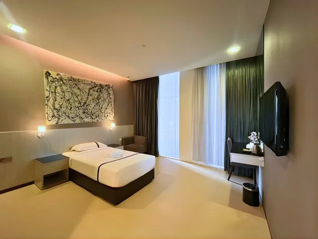 غرفة مفردة، Kingston Hotel 26 at One City Subang, Selangor 1/2