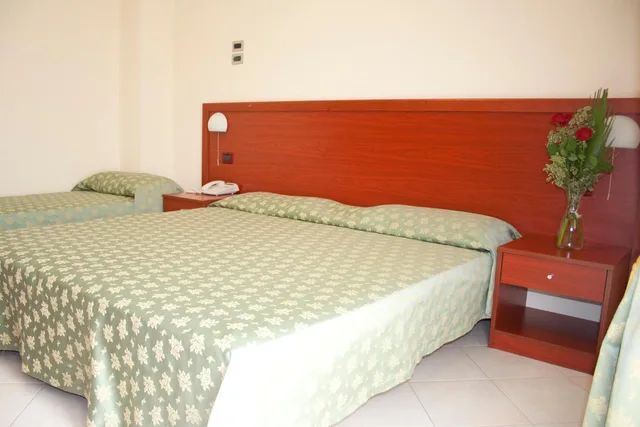 غرفة ثلاثية بشرفة، Hotel Felix 2/6