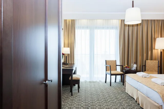 غرفة سوبيريور بسرير مزدوج أو سريرين منفصلين بإطلالة على البحر، Hotel Lambert Medical Spa 6/10