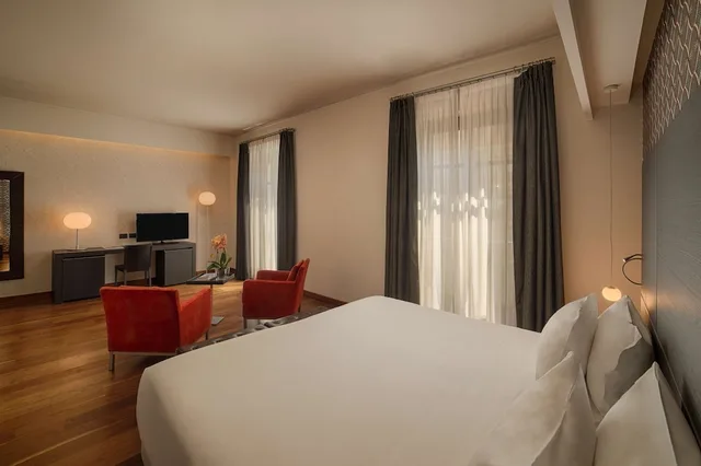 Premium, with Extra Bed, Xl, NH Collection Torino Santo Stefano 1/5
