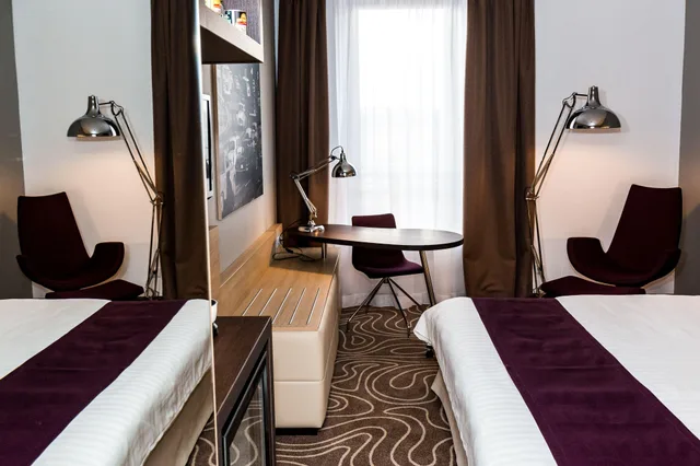 غرفة بريميوم بسرير مزدوج، Holiday Inn Budapest Budaors 1/5