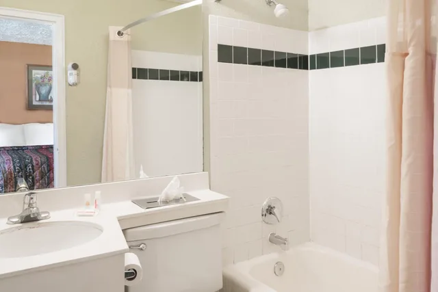 Room, 2 Queen Beds, Days Inn by Wyndham Henrietta/Rochester Area 4/5