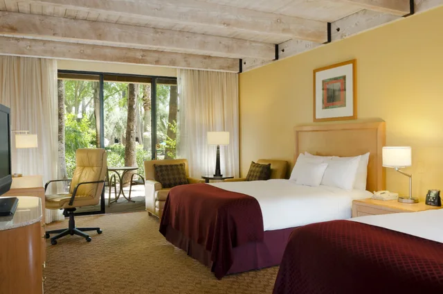 Room, 2 Queen Beds, Balcony or Patio، Doubletree Resort By Hilton Paradise Valley - Scottsdale 3/10
