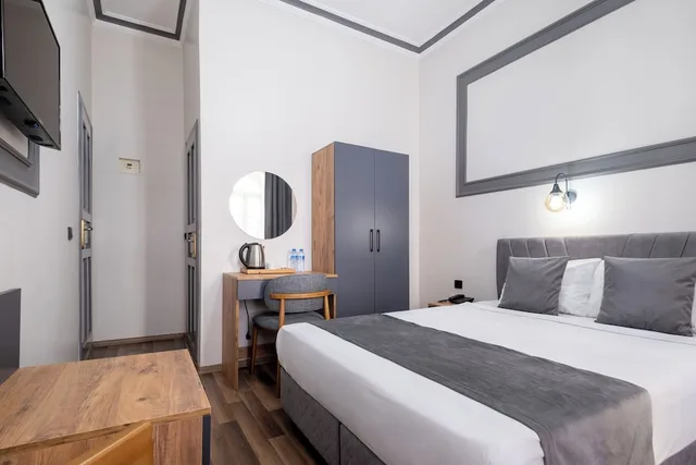 غرفة قياسية بسرير مزدوج، Sur Hotel 1/10