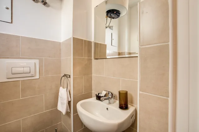 غرفة بسرير مزدوج بحمام خاص، B B Piramide Terrace 10/10
