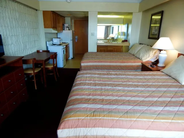 Standard, Double Bed, Kitchenette, South Wing، Padre South Hotel On The Beach 3/5
