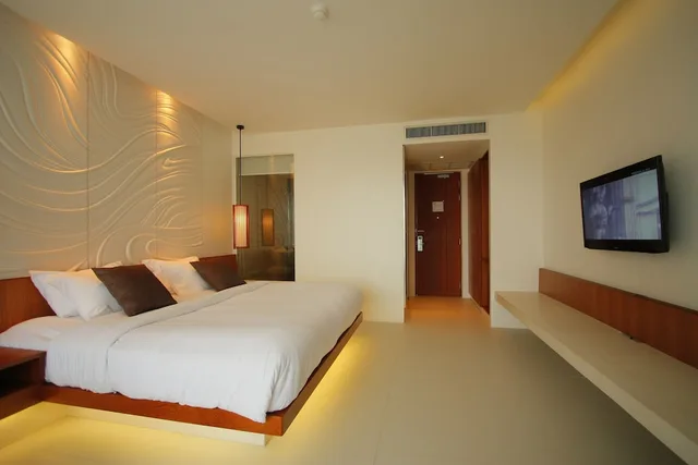 غرفة ديلوكس بسرير كينج بإطلالة على المسبح، G Hua Hin Resort Mall 2/8