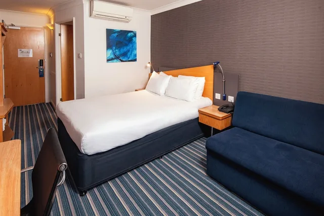 غرفة قياسية بسرير مزدوج مع أريكة، Holiday Inn Express Birmingham - Snow Hill 9/10