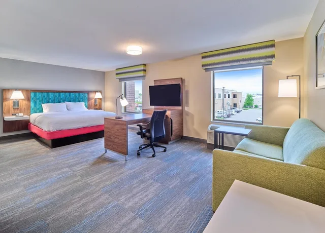 استوديو بسرير كينج مع أريكة لذوي الإعاقة، HAMPTON INN OMAHA MIDTOWN-AKSARBEN AREA 1/6