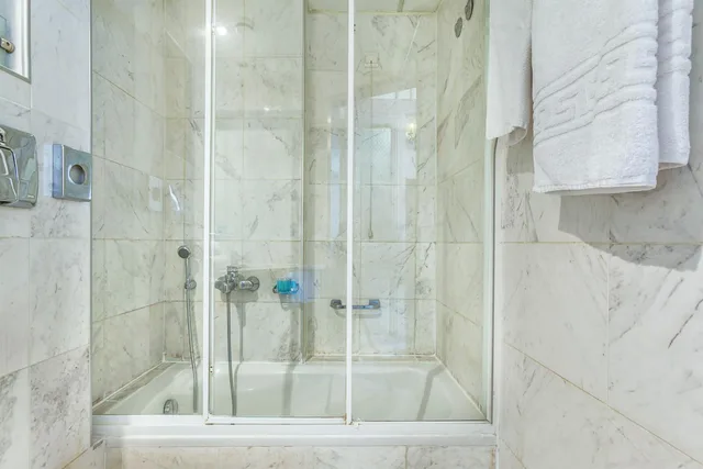 غرفة قياسية بسرير مزدوج، Minerva Premier Hotel 6/6