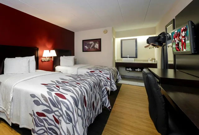 غرفة ديلوكس بسريرين مزدوجين، Red Roof Inn Washington Pa 2/7